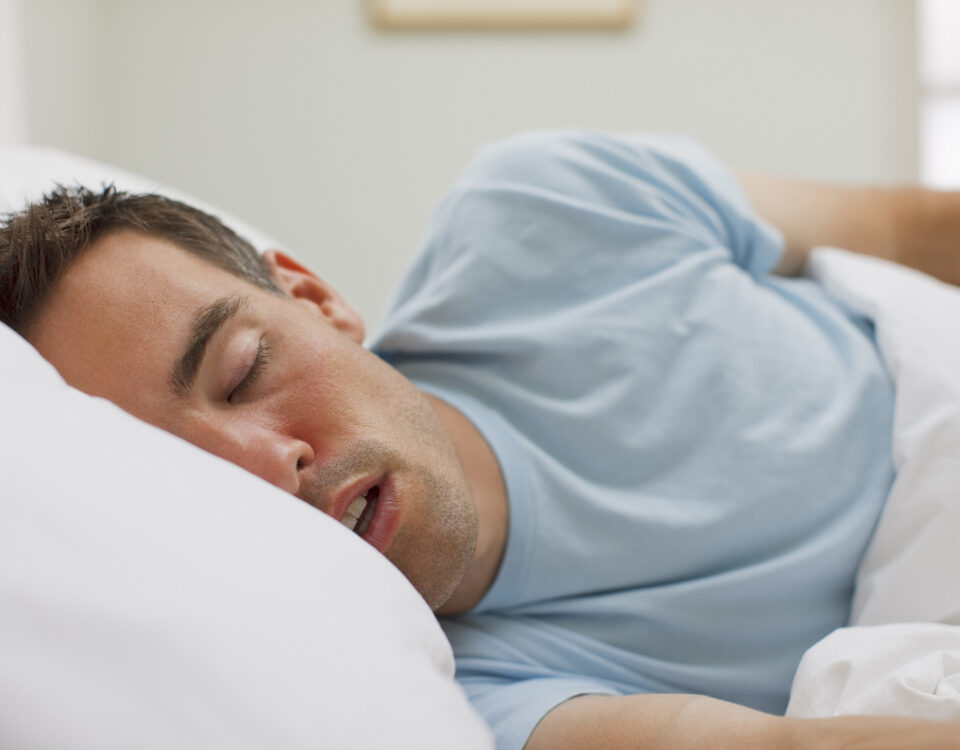 dormir con la boca abierta