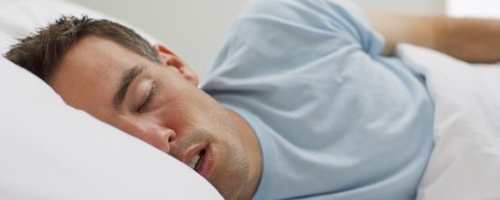 dormir con la boca abierta