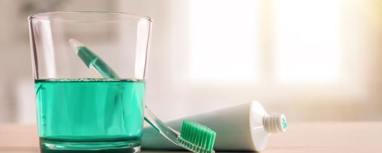 niños enjuague bucal